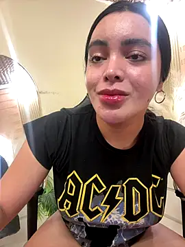 Snapshot of HotstuffCherrySummer chatting on October 26, 2025, 8:04 am HotstuffCherrySummer online show from October 26, 2025, 8:04 am