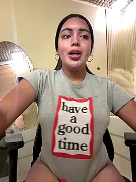 Snapshot of HotstuffCherrySummer chatting on November 10, 2025, 8:08 am HotstuffCherrySummer online show from November 10, 2025, 8:08 am