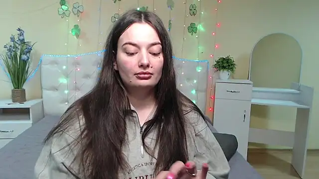 MilanaPrice online show from March 20, 2025, 12:43 pm