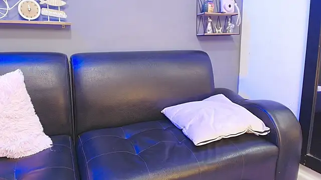 kateadams1 online show from March 7, 2025, 8:11 pm