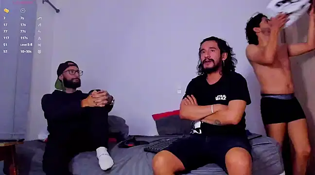 Cloudy pigDude online show from February 16, 2025, 3:15 am