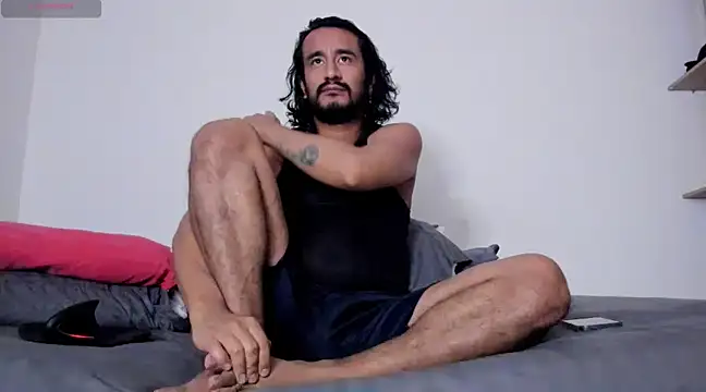 Cloudy pigDude online show from March 11, 2025, 5:02 am