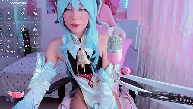 Snapshot of mia_kawaii05 chatting on May 20, 2026, 7:22 pm mia kawaii05 online show from May 20, 2026, 7:22 pm