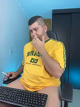 Thomas chubbyxhot online show from November 8, 2025, 3:10 am