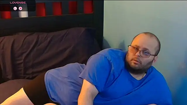 lefty15242 online show from November 15, 2025, 7:01 am