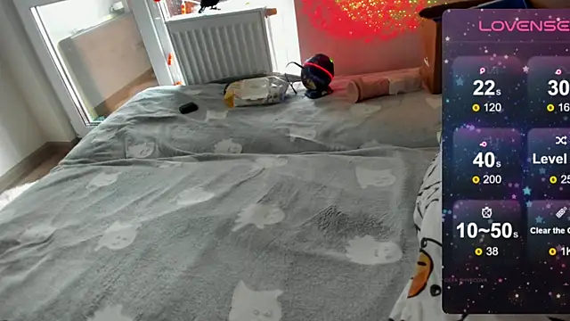 92yourbitch922 online show from November 7, 2025, 10:20 am