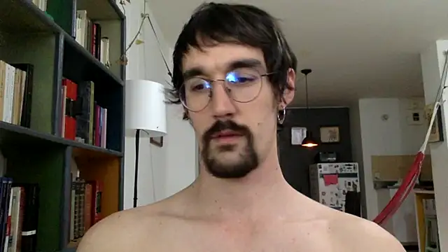 Snapshot of fazzbinderr chatting on October 22, 2025, 9:24 pm fazzbinderr online show from October 22, 2025, 9:24 pm