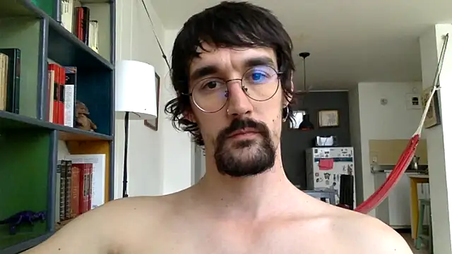 Snapshot of fazzbinderr chatting on November 26, 2025, 9:48 pm fazzbinderr online show from November 26, 2025, 9:48 pm