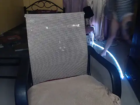MissFoxylady online show from May 7, 2026, 11:35 am