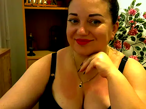 AmanaGi online show from October 24, 2025, 11:20 am