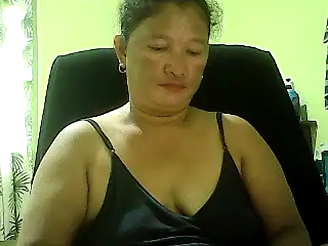 hott scarlett online show from March 9, 2025, 12:00 am