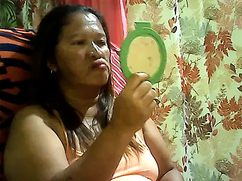 Snapshot of hott_scarlett chatting on June 6, 2026, 4:56 pm hott scarlett online show from June 6, 2026, 4:56 pm