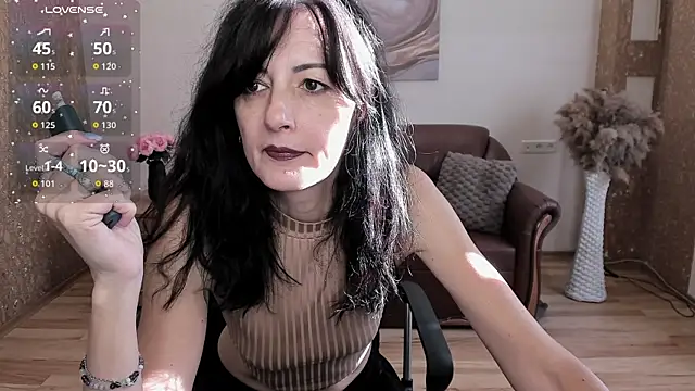 Snapshot of Dana_Haliti chatting on September 28, 2025, 5:58 am Dana Haliti online show from September 28, 2025, 5:58 am