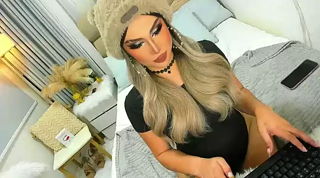 yourbabygoddess online show from January 11, 2025, 3:34 am