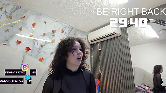 Snapshot of Katemoss70 chatting on November 2, 2025, 12:32 pm Katemoss70 online show from November 2, 2025, 12:32 pm