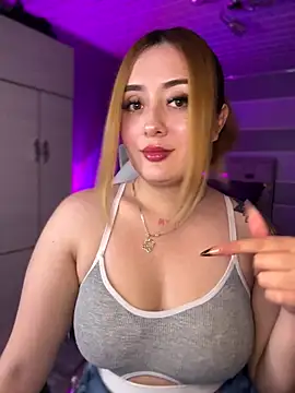 Snapshot of Sam_Thompsoon_ chatting on November 7, 2025, 2:16 am Sam Thompsoon online show from November 7, 2025, 2:16 am