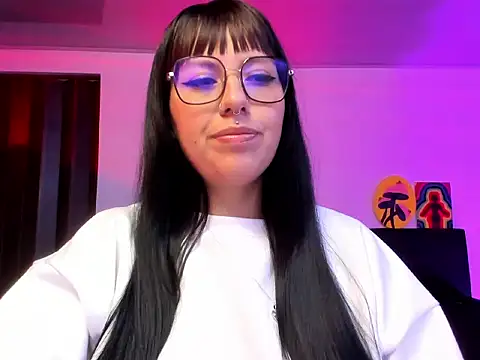 lia minami online show from February 24, 2026, 4:13 am