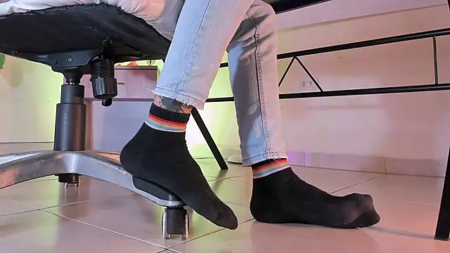 ArchieCollins online show from September 27, 2025, 5:13 am