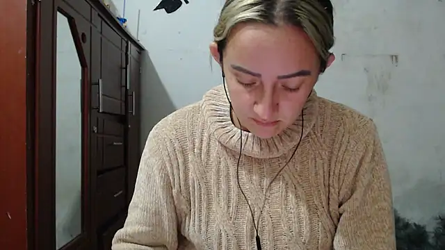 DeepAnal07 online show from February 8, 2026, 4:21 am