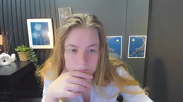 JadeSoft online show from October 12, 2025, 1:34 pm