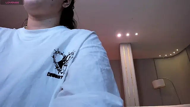 MartinnaBonnet online show from March 22, 2025, 10:28 am