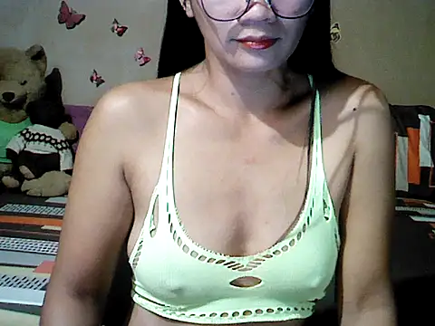 Mia Rein online show from March 22, 2026, 2:18 pm