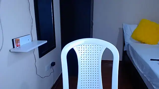 Snapshot of RubyFetish chatting on June 28, 2026, 12:28 am RubyFetish online show from June 28, 2026, 12:28 am