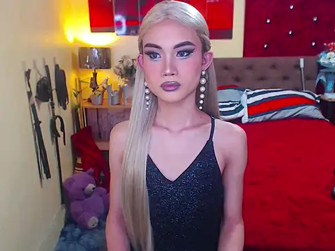 MeatyhorsecockMistress online show from November 11, 2025, 6:52 am