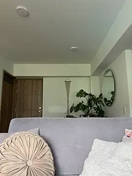 divavirtual11 online show from April 5, 2026, 6:14 pm