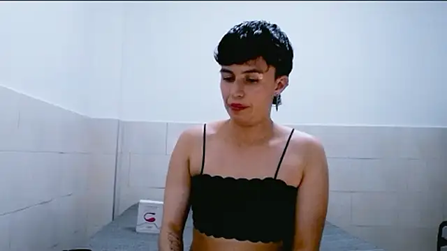 Snapshot of Cocain_Atenea chatting on May 19, 2026, 1:56 am Cocain Atenea online show from May 19, 2026, 1:56 am