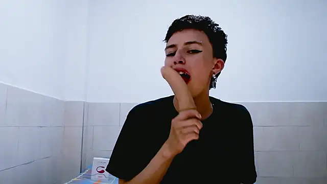 Cocain Atenea online show from April 2, 2026, 9:54 pm