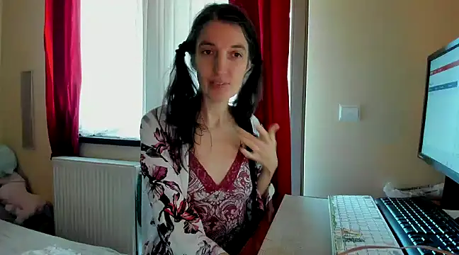 AliceisHome online show from January 5, 2025, 10:32 am