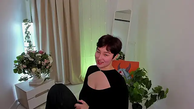 Snapshot of So_audrey chatting on November 14, 2025, 9:02 am So audrey online show from November 14, 2025, 9:02 am