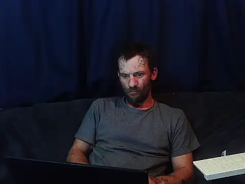 goodick4u28 online show from March 16, 2026, 8:07 am