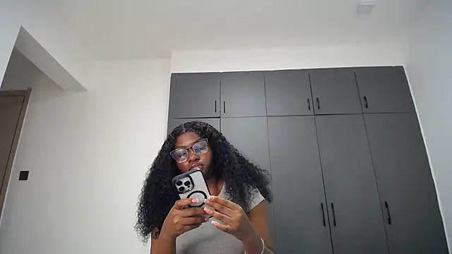 Snapshot of Pretty_Liya08 chatting on May 30, 2026, 8:25 pm Pretty Liya08 online show from May 30, 2026, 8:25 pm