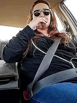 Snapshot of LunaaLovely chatting on February 23, 2026, 9:59 pm LunaaLovely online show from February 23, 2026, 9:59 pm