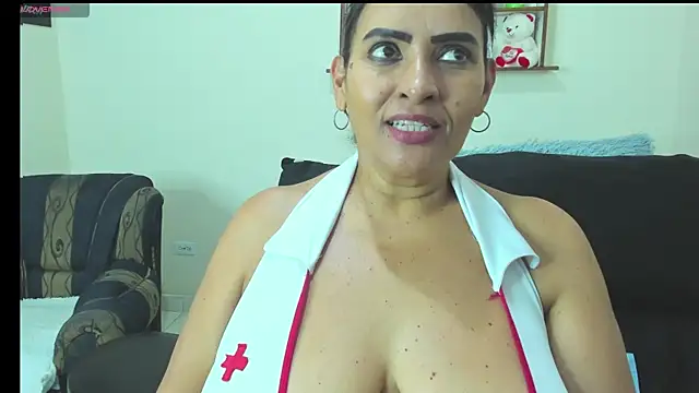 Snapshot of anie_milf1 chatting on July 18, 2026, 9:34 pm anie milf1 online show from July 18, 2026, 9:34 pm