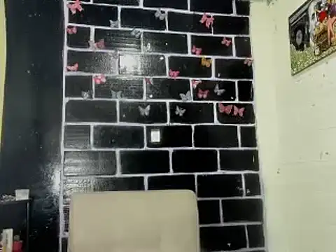 Snapshot of sarasandle chatting on February 4, 2025, 6:36 am sarasandle online show from February 4, 2025, 6:36 am