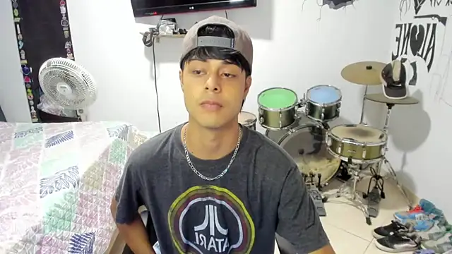 Zack falcon online show from October 18, 2025, 3:30 am