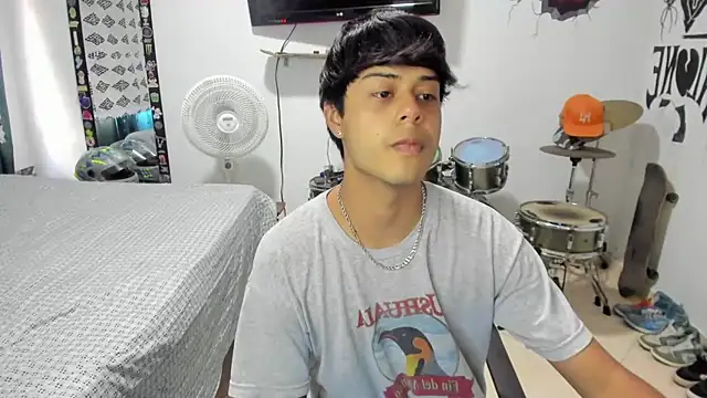 Zack falcon online show from February 13, 2025, 7:21 pm