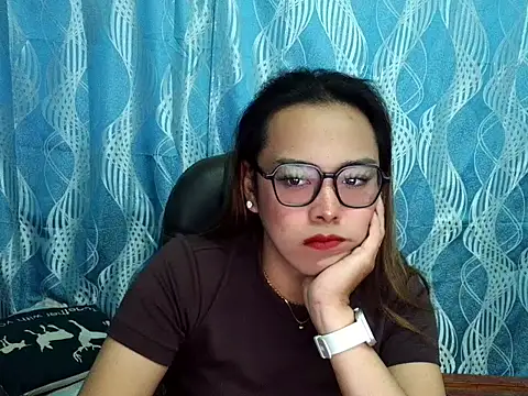 Your PrettyGirlxxx online show from September 24, 2025, 12:18 am