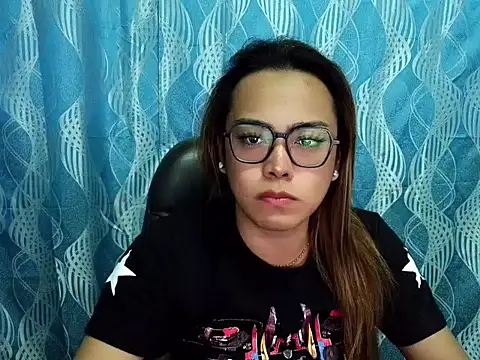 Your PrettyGirlxxx online show from September 9, 2025, 5:17 am