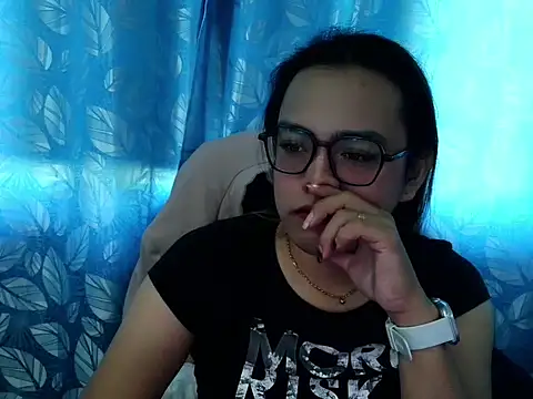 Your PrettyGirlxxx online show from October 19, 2025, 11:40 pm