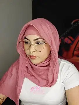 Hana    online show from May 25, 2026, 9:46 pm