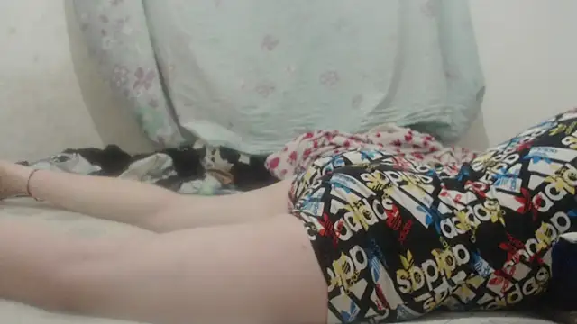 Kittywhiteass online show from March 16, 2025, 11:48 pm