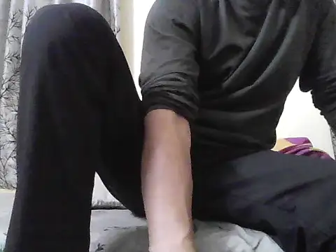 Snapshot of Desi_Rider_Aadi chatting on October 28, 2025, 3:22 pm Desi Rider Aadi online show from October 28, 2025, 3:22 pm