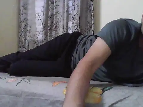 Snapshot of Desi_Rider_Aadi chatting on October 22, 2025, 10:36 am Desi Rider Aadi online show from October 22, 2025, 10:36 am