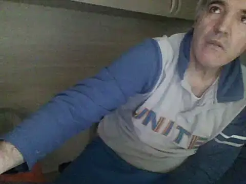 Setesesso7 online show from February 18, 2025, 5:42 am