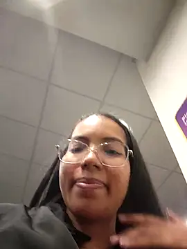 SheenaBrooke online show from October 9, 2025, 3:07 am