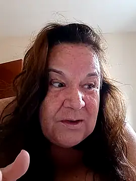 Yaya Mineira online show from March 18, 2025, 1:23 pm